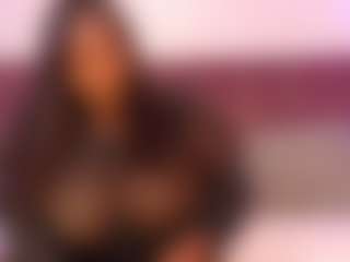 Live cam show with CheneellLorens - Bedroom Ebony on Soda Cam