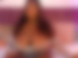 Live cam show with CheneellLorens - Tattoos on Camsoda