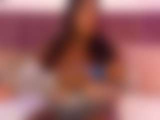 CheneellLorens's Live Sex Cam Show