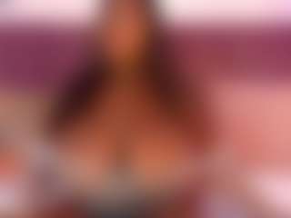 CheneellLorens's Live Sex Cam Show