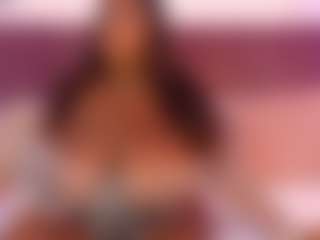 CheneellLorens's Live Sex Cam Show