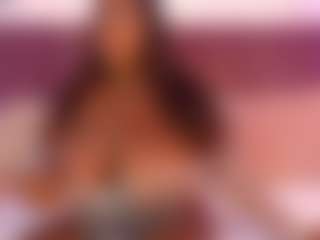 CheneellLorens's Live Sex Cam Show