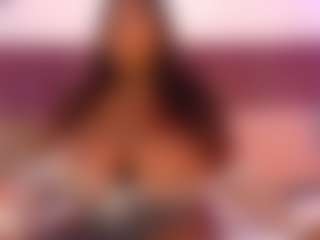 CheneellLorens's Live Sex Cam Show