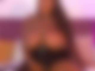 CheneellLorens's Live Sex Cam Show