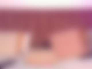 CheneellLorens's Live Sex Cam Show