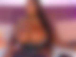 CheneellLorens's Live Sex Cam Show