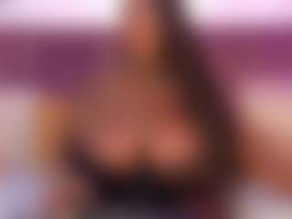 CheneellLorens's Live Sex Cam Show