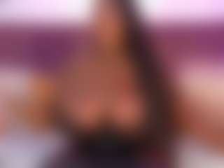 CheneellLorens's Live Sex Cam Show