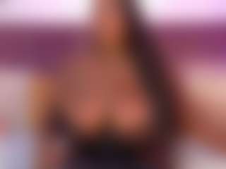 CheneellLorens's Live Sex Cam Show