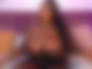CheneellLorens's Live Sex Cam Show