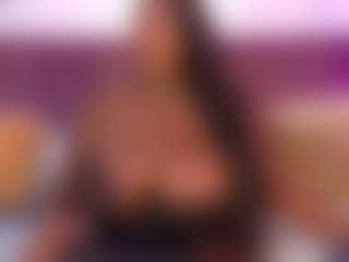 CheneellLorens's Live Sex Cam Show