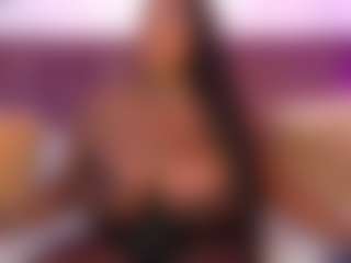 CheneellLorens's Live Sex Cam Show
