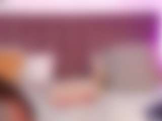 Live cam show with CheneellLorens - Latina on Camsoda | colombia