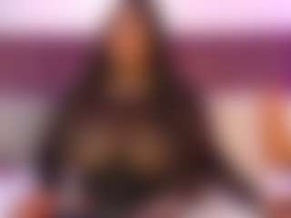Live cam show with CheneellLorens - Bikini on Camsoda.co