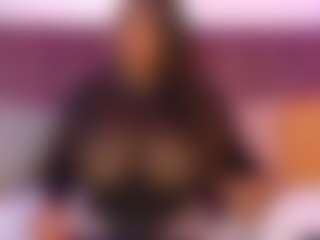 CheneellLorens's Live Sex Cam Show