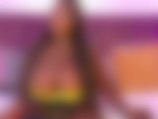Live cam show with CheneellLorens - Big Tits on Camiplay Live