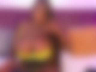 CheneellLorens's Live Sex Cam Show