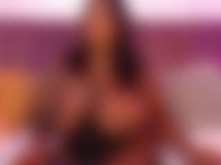 CheneellLorens's Live Sex Cam Show