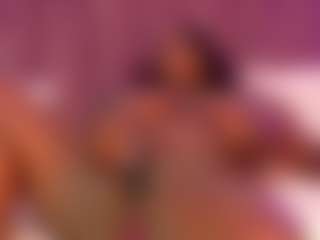 Live cam show with CheneellLorens - HD on CSO-WL