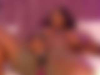CheneellLorens's Live Sex Cam Show