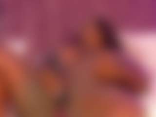 Live cam show with CheneellLorens - Big Tits on Camsoda
