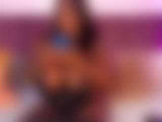 CheneellLorens's Live Sex Cam Show
