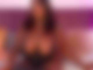 CheneellLorens's Live Sex Cam Show
