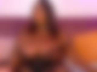 Live cam show with CheneellLorens - Thong on Camming Site