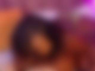 Live cam show with CheneellLorens - Ebony Big Ass on Camsoda
