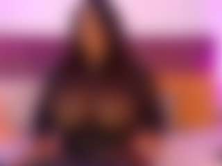 CheneellLorens's Live Sex Cam Show