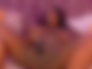 Live cam show with CheneellLorens - Big Ass on SpankPalCams