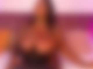 CheneellLorens's Live Sex Cam Show