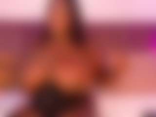 CheneellLorens's Live Sex Cam Show