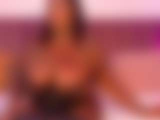 CheneellLorens's Live Sex Cam Show