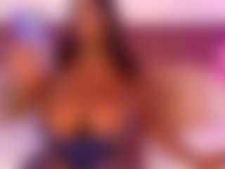 CheneellLorens's Live Sex Cam Show
