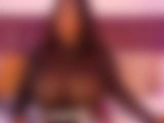 CheneellLorens's Live Sex Cam Show