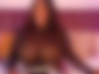 Live cam show with CheneellLorens - Brown Eyes Ebony on madthumbs
