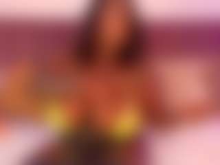 CheneellLorens's Live Sex Cam Show