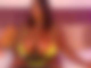 CheneellLorens's Live Sex Cam Show