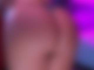 Live cam show with ambar evans - Brown Eyes Brown Hair on AdultVida.com