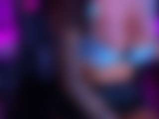 Live cam show with ambar evans - Thong on madthumbs