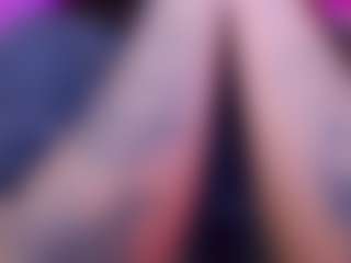 Live cam show with ambar evans - Spank Brown Hair on Camsoda