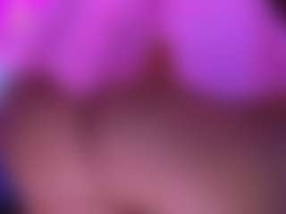 Live cam show with ambar evans - Blowjob on Camsoda