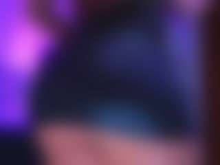 Live cam show with ambar evans - Spank on WildCum