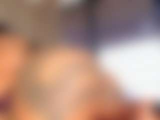 saamytits MILF webcam performer live streaming