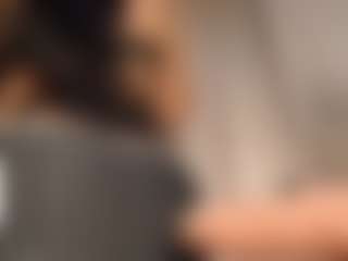 saamytits MILF webcam performer live streaming