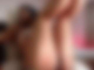 saamytits's Live Sex Cam Show