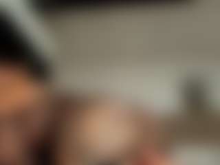 saamytits's Live Sex Cam Show