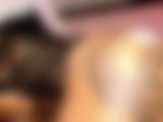 saamytits's Live Sex Cam Show