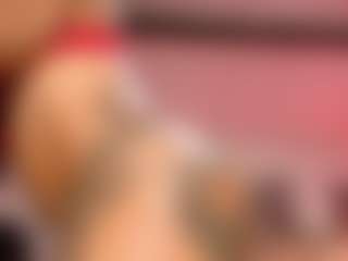 Live cam show with saamytits - Brown Eyes on Camsoda